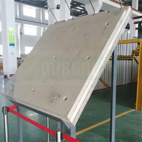 到底該如何選擇B1級擠塑板呢?